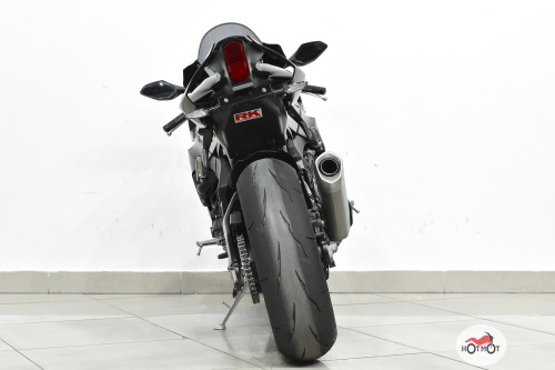 Мотоцикл YAMAHA YZF-R1 2023, Черный фото 6