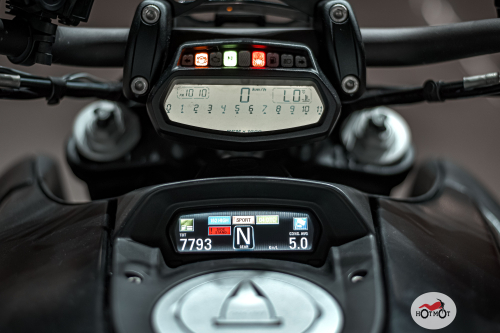 Мотоцикл DUCATI Diavel 2015, Черный фото 9