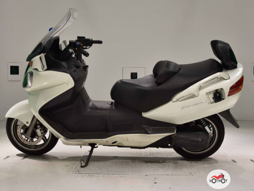 Скутер SUZUKI Burgman (SkyWave) 650 2005, белый