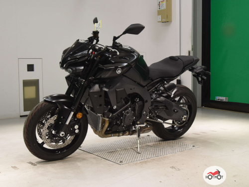 Мотоцикл YAMAHA MT-10 2023, Черный фото 4