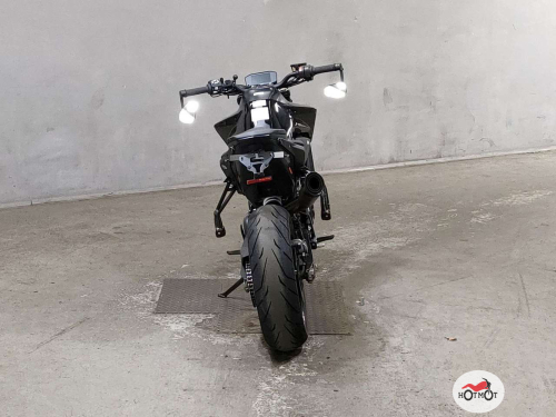Мотоцикл KTM 890 Duke 2021, Черный фото 4