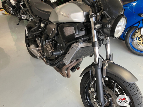 Мотоцикл YAMAHA XSR700 2018, серый фото 3
