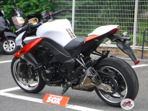 Мотоцикл KAWASAKI Z 1000 2011, БЕЛЫЙ фото 6