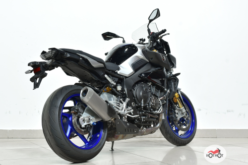 Мотоцикл YAMAHA MT-10 2017, СЕРЫЙ фото 7