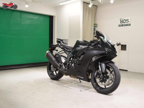 Мотоцикл Kawasaki ZX-6 Ninja 2024, ЧЕРНЫЙ фото 3