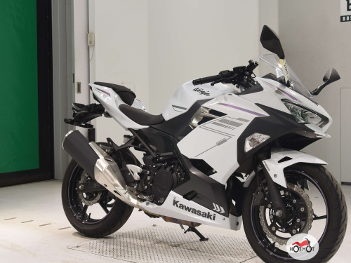 Мотоцикл KAWASAKI Ninja 400 2023, Белый фото 3