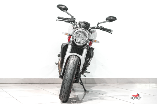 Мотоцикл DUCATI Monster 821 2015, БЕЛЫЙ фото 5