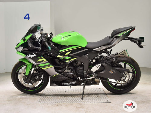 Мотоцикл KAWASAKI ZX-6 Ninja 2019, Зеленый