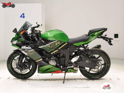 Мотоцикл Kawasaki ZX-6 Ninja 2019, ЧЕРНЫЙ фото 2