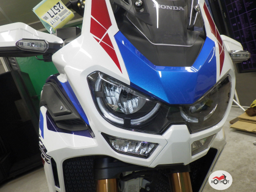 Мотоцикл HONDA CRF1100L Africa Twin  2023, белый фото 12