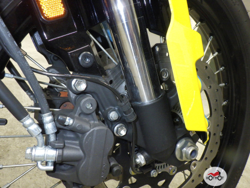 Мотоцикл SUZUKI V-Strom 800DE 2023, желтый фото 12