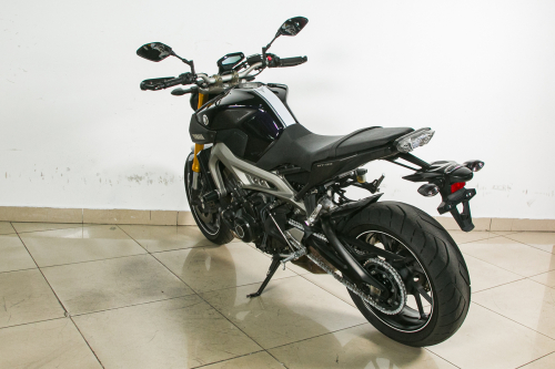 Мотоцикл YAMAHA MT-09 (FZ-09) 2014, ФИОЛЕТОВЫЙ фото 6