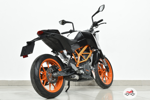 Мотоцикл KTM 390 DUKE 2016, БЕЛЫЙ фото 7