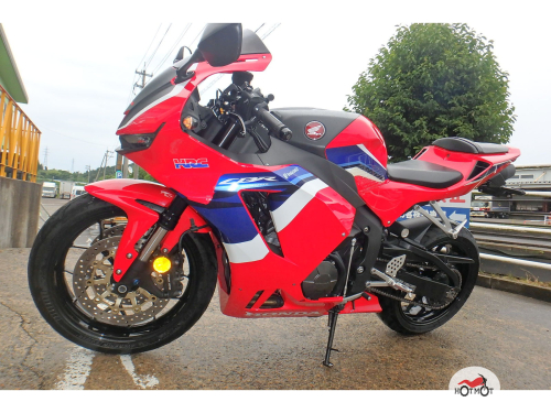 Мотоцикл HONDA CBR 600RR 2021, Красный фото 4