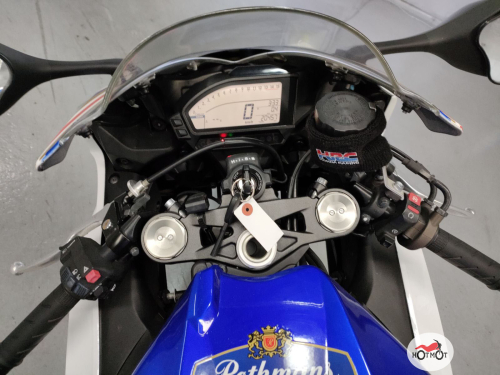 Мотоцикл HONDA CBR 1000RR/RA Fireblade 2015, белый фото 5