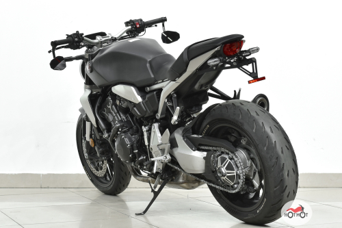 Мотоцикл HONDA CB 1000R 2021, Черный фото 8