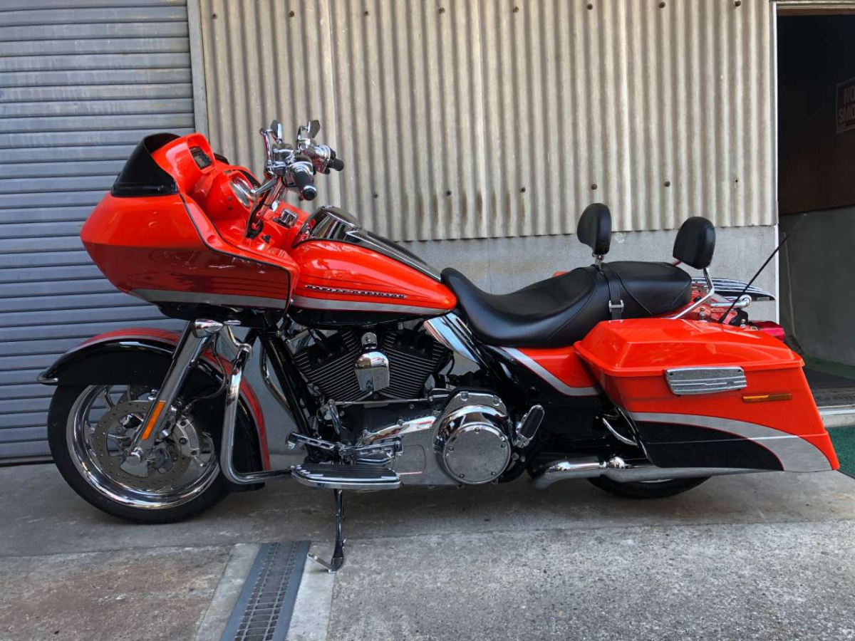 Купить Мотоцикл HARLEY-DAVIDSON CVO Road Glide 2009, Оранжевый по лучшей  цене с доставкой - интернет магазин ХОТМОТ