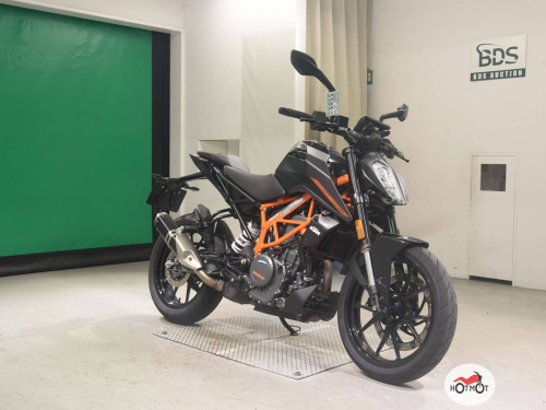 Мотоцикл KTM 390 Duke 2023, черный фото 3