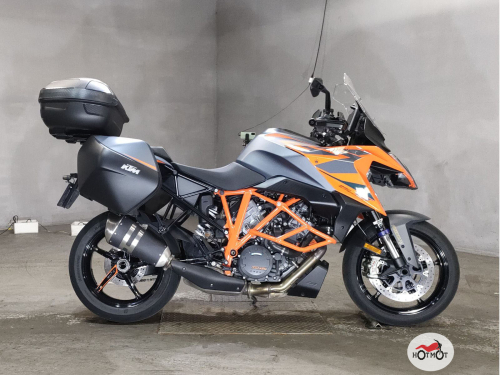 Мотоцикл KTM 1290 Super Duke GT 2022, серый фото 2