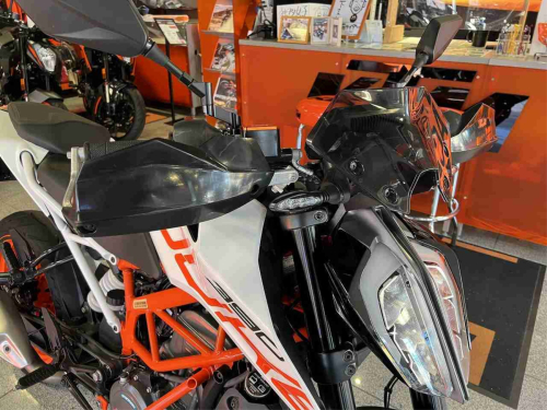 Мотоцикл KTM 390 Duke 2018, БЕЛЫЙ фото 8