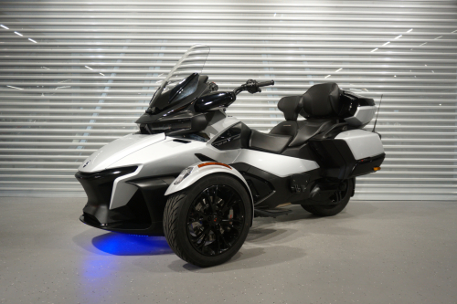 Трайки BRP Can-Am Spyder 2022, СЕРЫЙ фото 4