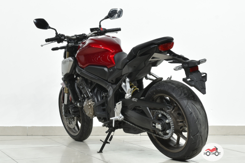 Мотоцикл HONDA CB 650R 2022, Красный фото 8