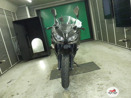 Мотоцикл KAWASAKI Ninja 400 2020, черный фото 8