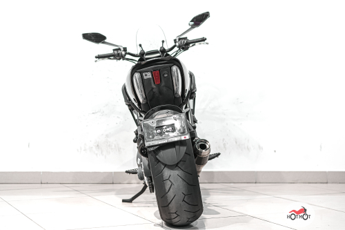 Мотоцикл DUCATI Diavel 2011, Черный фото 6