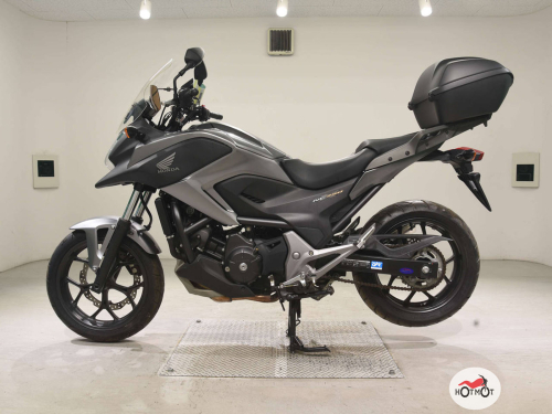 Мотоцикл HONDA NC 750X 2016, СЕРЫЙ