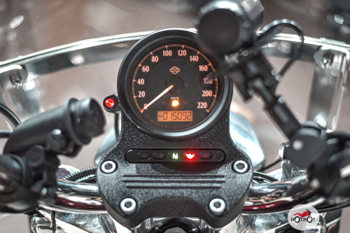 Мотоцикл HARLEY-DAVIDSON Sportster 883 2013, Красный фото 9