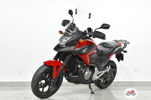 Мотоцикл HONDA NC 700X 2013, Красный фото 2