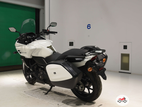 Мотоцикл HONDA CTX 700 2015, белый фото 6