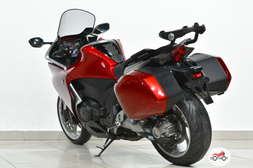 Мотоцикл HONDA VFR1200FD 2010, Красный фото 8