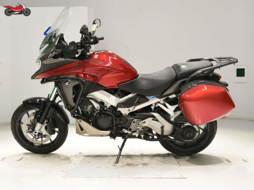 Мотоцикл HONDA VFR 800X (Crossrunner) 2016, КРАСНЫЙ фото 2