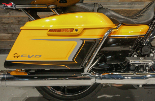 Мотоцикл Harley-Davidson CVO Road Glide 2022, ОРАНЖЕВЫЙ фото 8