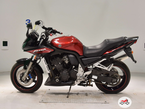 Мотоцикл YAMAHA FZS1000 2005, красный, черный