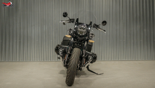 Мотоцикл BMW R 18 Classic 2023, ЧЕРНЫЙ фото 4