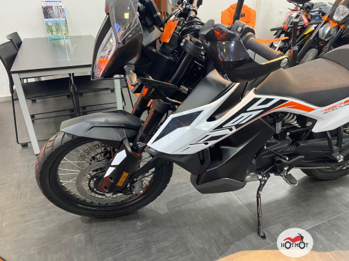 Мотоцикл KTM 790 Adventure 2019, БЕЛЫЙ фото 2