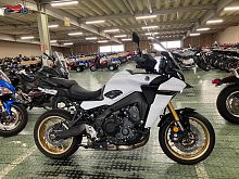 Мотоцикл Yamaha MT-09 Tracer (FJ-09) 2023, БЕЛЫЙ