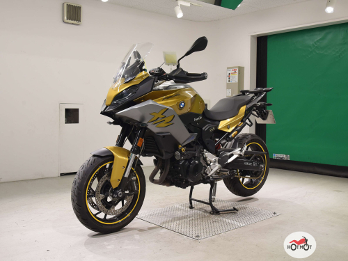 Мотоцикл BMW F 900 XR 2020, желтый фото 5
