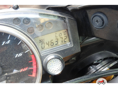 Мотоцикл YAMAHA YZF-R6 2008, Белый фото 5