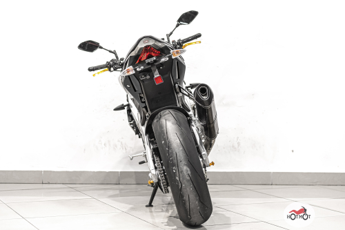 Мотоцикл APRILIA Tuono V4 2015, БЕЛЫЙ фото 6