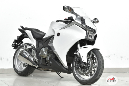 Мотоцикл HONDA VFR 1200  2013, Белый