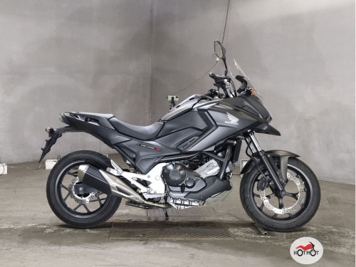 Мотоцикл HONDA NC 750X 2017, черный фото 2