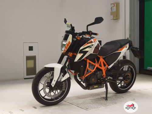 Мотоцикл KTM 690 DUKE R 2014, Белый фото 4