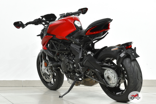 Мотоцикл MV AGUSTA Dragster 800 2022, Красный фото 8