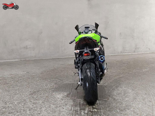 Мотоцикл Kawasaki ZX-6 Ninja 2022, ЧЕРНЫЙ фото 4