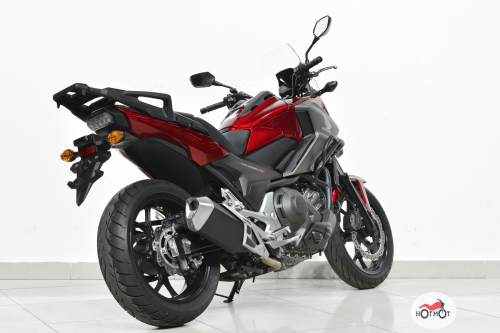 Мотоцикл HONDA NC 750X 2019, Красный фото 7