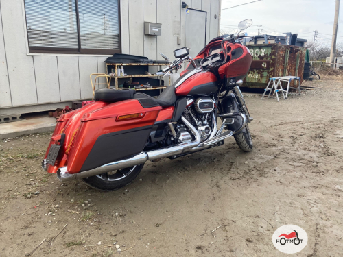 Мотоцикл HARLEY-DAVIDSON CVO Road Glide 2018, Красный фото 2