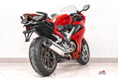 Мотоцикл HONDA VFR 800 2015, Красный фото 7
